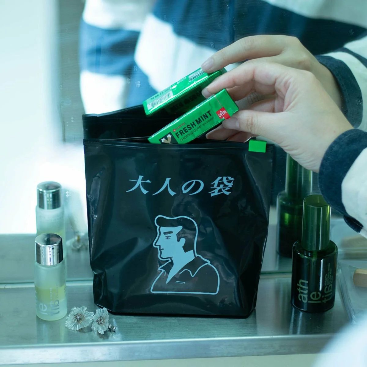 Hightide New Retro Zipper Bag M (Pack of 6) - Image 15